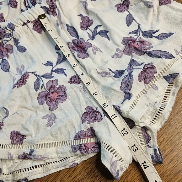 Kendall & Kylie long sleeve romper v-neck elasticized waist - Picture 6 of 12